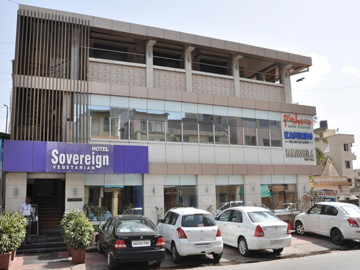 Hotel Sovereign Даман Экстерьер фото