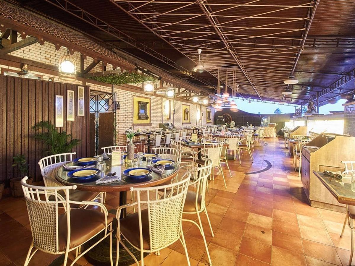 Hotel Sovereign Даман Экстерьер фото