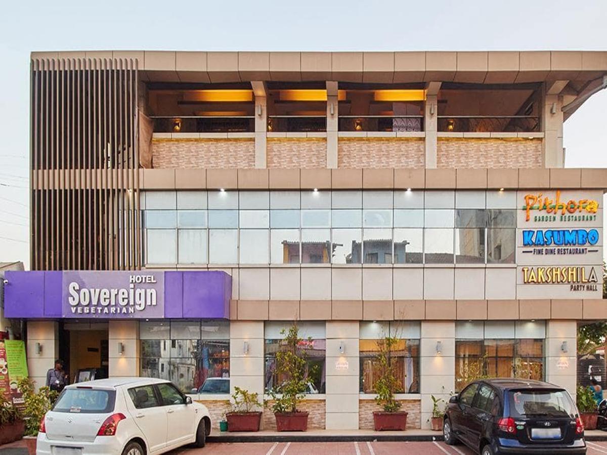 Hotel Sovereign Даман Экстерьер фото